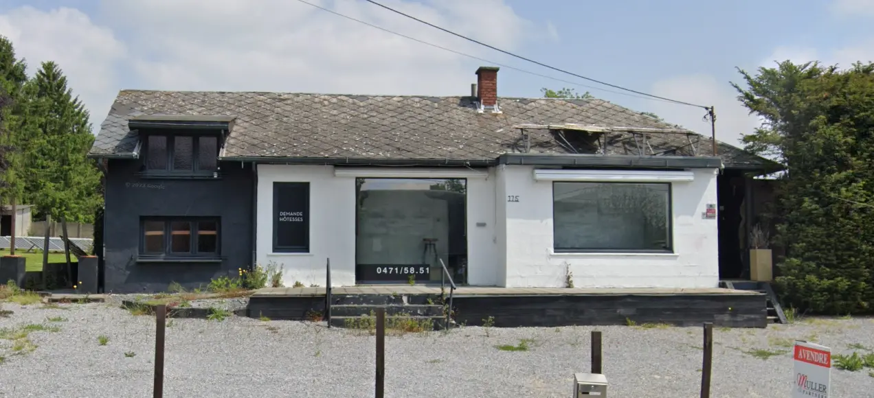 Devanture du cabinet vétérinaire Palina